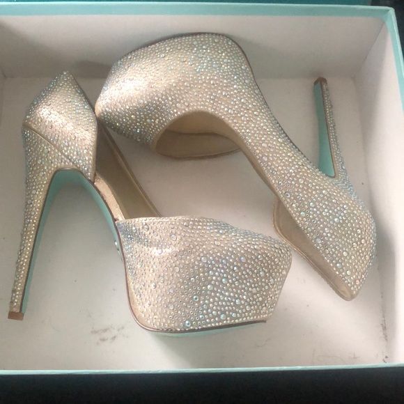 betsey johnson evening shoes